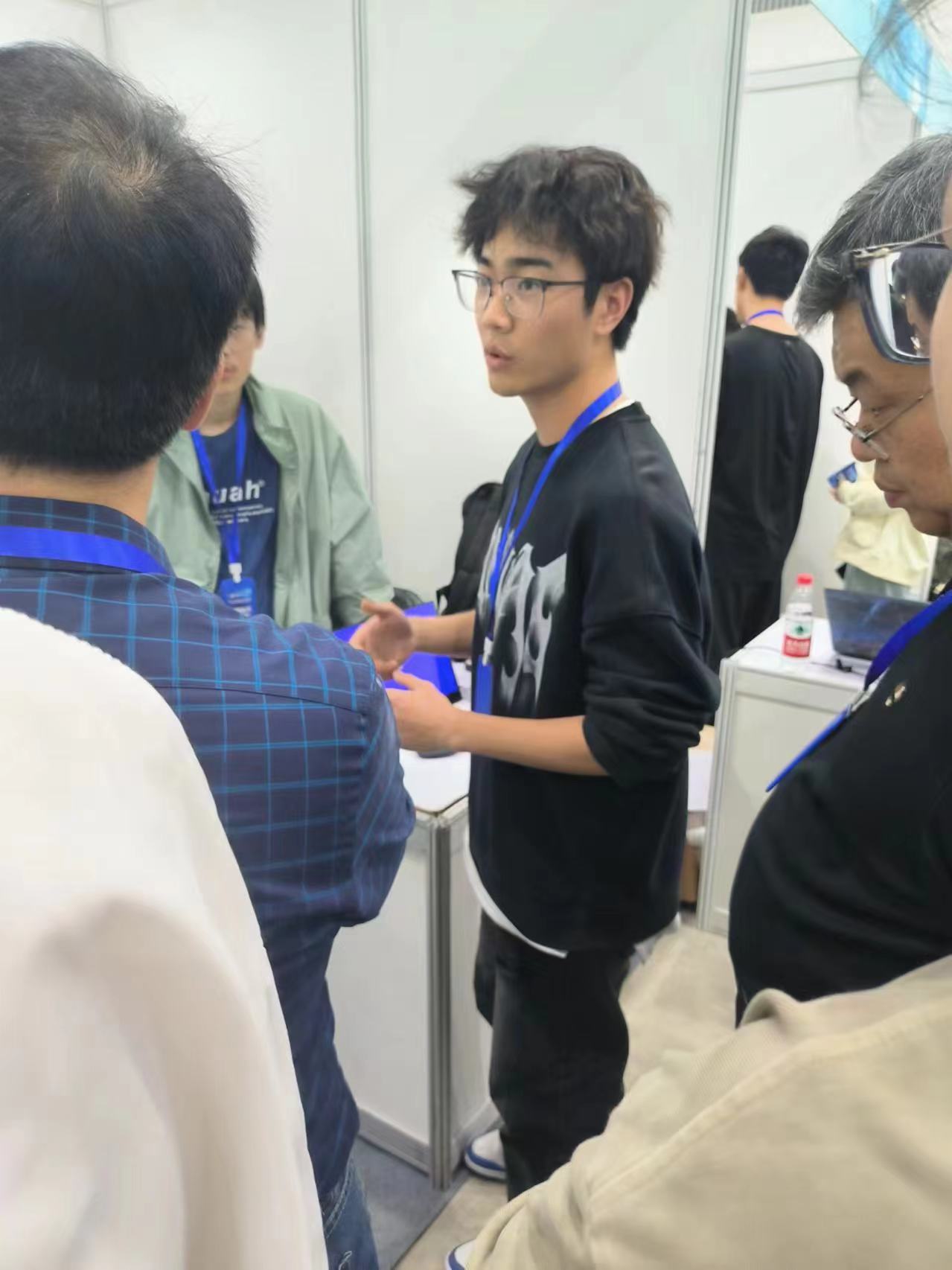 微信图片_20240514173845.jpg 微信图片_20240514173845.jpg